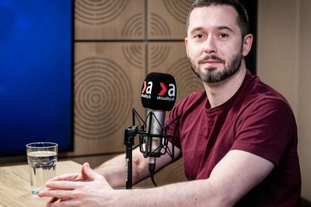 Jakub Gulik Neuvedomoval som si ze otec zomiera smiech nam pomahal Spolocensky happyend necakamm