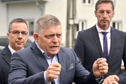 Konzervativci maju poslednu sancu porazit Smer Ak to nevyjde spoj sa s nim komentr Martina Behula