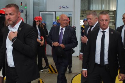 Robert Fico v Poprade Zrusenie transakcnej dane je aktualne na stole ale vypadok by predstavoval 400 milionov eur