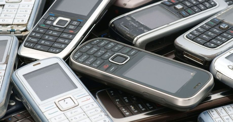 Telekom zacne vykupovat mobily Pridava aj telefony bez doplatku