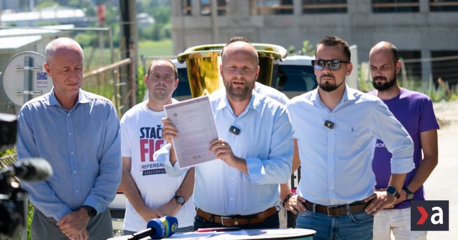 Demokratov prekvapila danova kontrola Nad vypoveda na policii Strana je pod tlakom a hovori o sikane