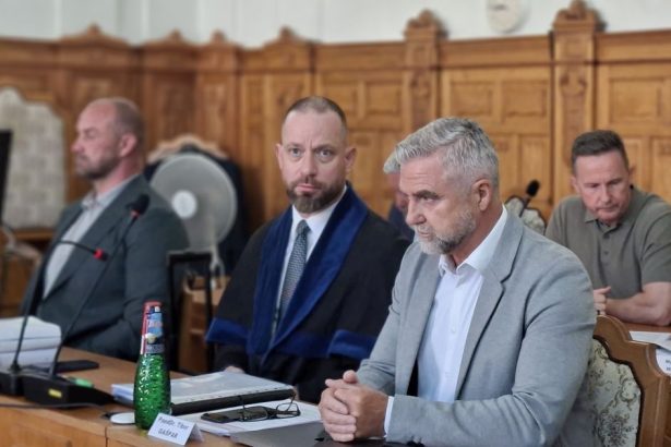 Kauza Ocistec Juraja Sirokeho sme mali chranit pred obvinenim aj pred novinarmi tvrdil na sude Slobodnik Nasledne prisla odmena