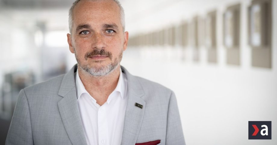 Slovenske cipy a jadrova velmoc Rektor STU odhaluje v com mozeme hrat svetovu ligu rozhovor