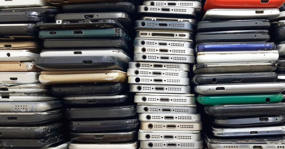 Telekom odhalil zoznam mobilov ktore odkoupi Najviac zaplaty za Samsung