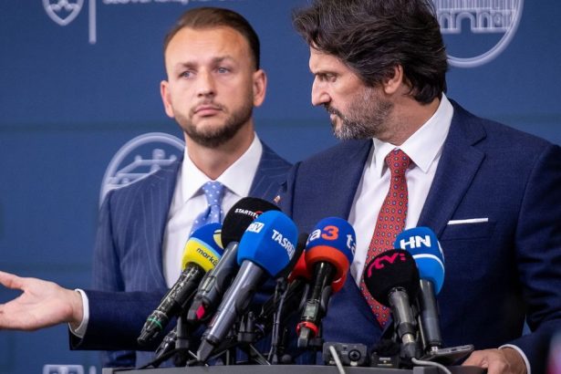 Uniknute video a naratv o vinnikoch Ako vladni politici zneuzili atentat na vlastneho premiera