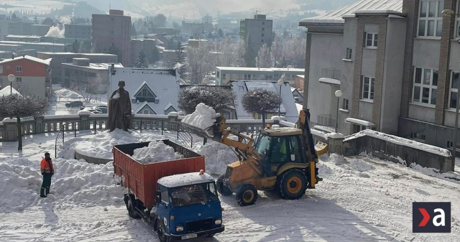 v Ruzomberku sa zo skrine vybral kostlivec Mestu prisiel ucet za stare preslapy
