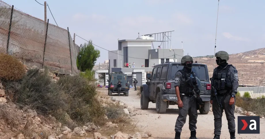 Izraelski osadnici obsazuju dediny na Zapadnom brehu Palestincanov vyhanaju z ich vlastnych domovov