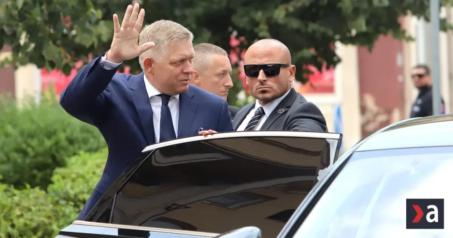 Navrat na miesto cinu Robert Fico vyuzil vyjazd do Handlovej na opatovny utok na opoziciu