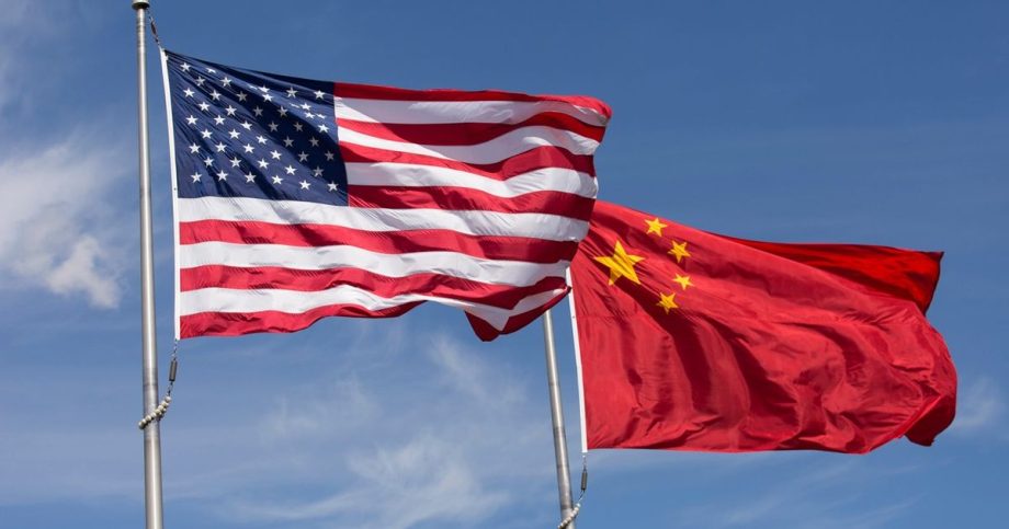 USA chcu zasiahnut cinskych gigantov v oblasti umelej inteligencie Peking avizuje odvetu
