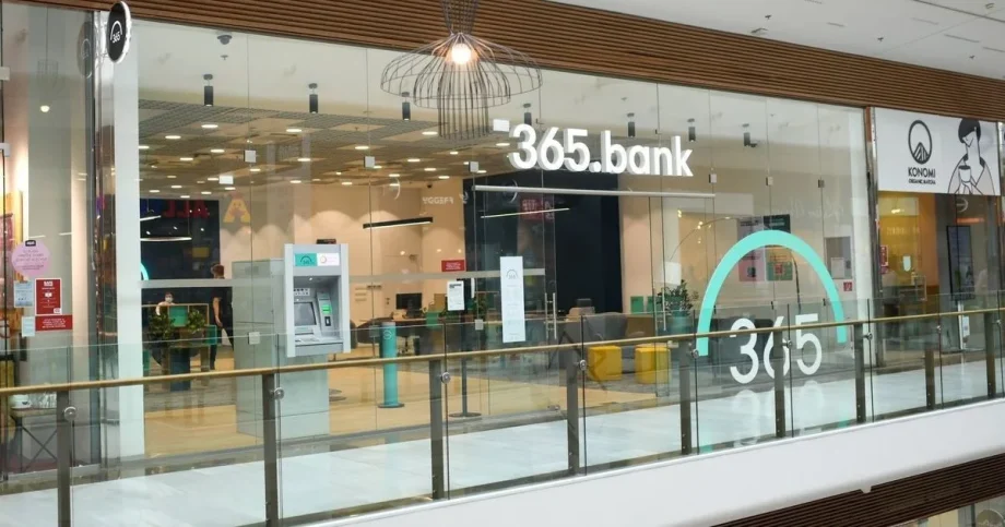 365.bank po prevzatí končí: rušia sa bankomaty aj pobočky