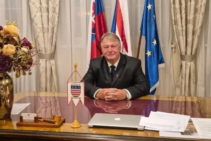 Bývalý starosta košického Starého Mesta Ľubomír Grega vyhral voľby v malej obci Rozložná