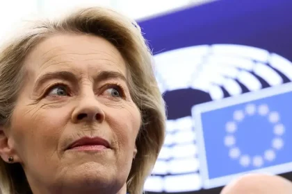 Desivé číslo: ide len o zakopnutie európskeho priemyslu, alebo padáme do krízy?