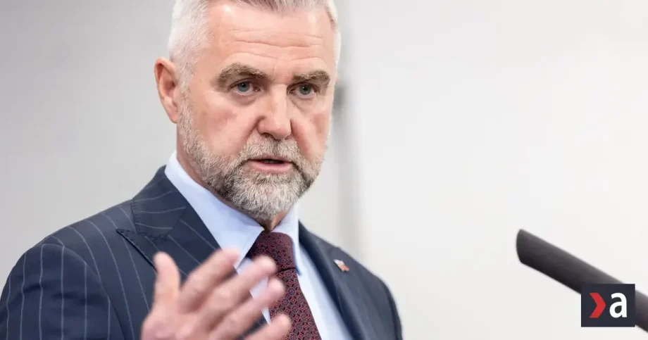 Gašpar víta vojenské kontakty s Moskvou, Ruskо bránil v kremeľskom plátku