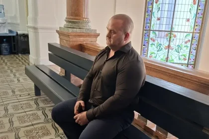 Kauza Očistec: Svedok Petrov na súde zmenil výpoveď, zmanipuloval ho vraj priateľ