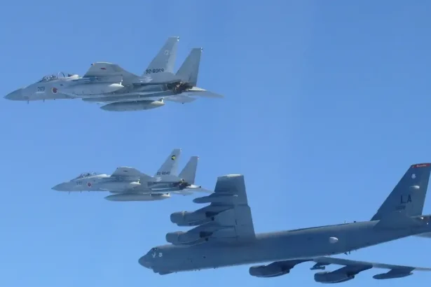 Najvyšší veliteľ NATO predstavil stratégiu „blokovať, oslabiť, zlomiť“
