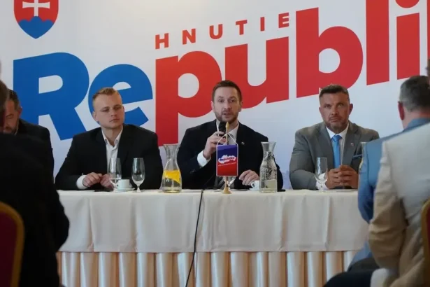Republika má viac starostov ako PS, no jej kandidáti dostali šesťkrát menej hlasov