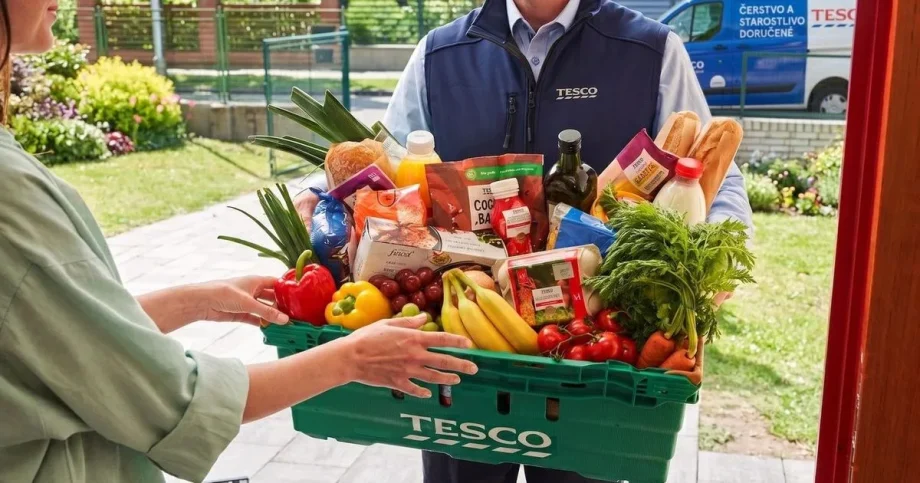 Tesco po predaji obchodov: Čo čaká Clubcard, aplikáciu a Tesco mobile?