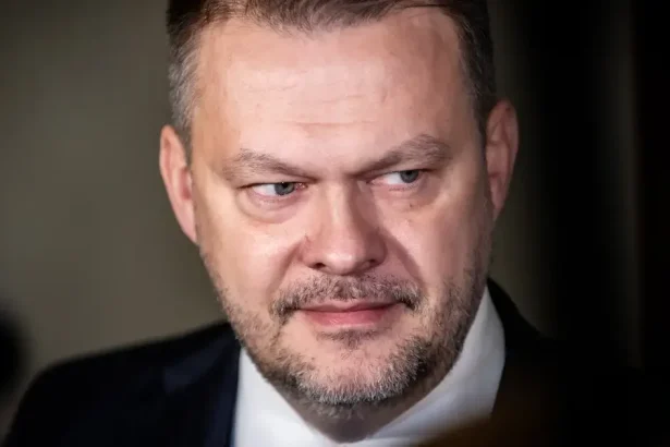 Vyšetrujú biznis ministra Migaľa s firmou s fiktívnym číslom